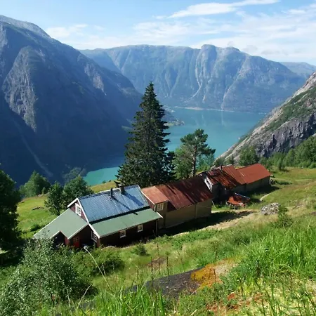 Fjell Apartment *